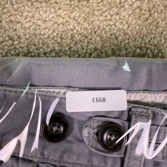 Eddie Bauer Womens Mercer Fit Gray Pants Slim Straight Sz 6 Mid Rise 32x30 E668 - Picture 14 of 14